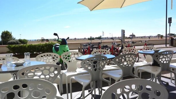 Outdoor dining - Antoniana (Caorle)
