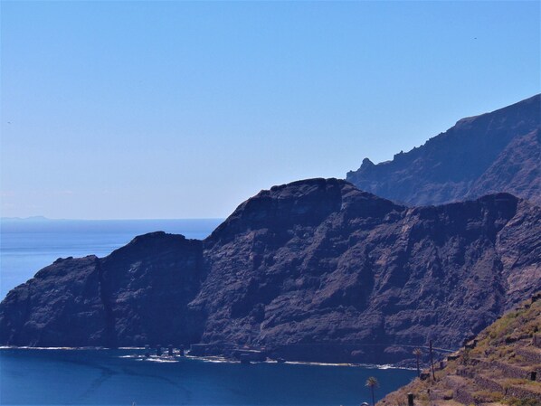 منوع