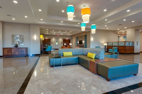 Lobby. Drury Inn & Suites Gainesville