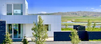 *Luxury in Laugarás with a HotTub and Amazing River view on the Golden Circle*