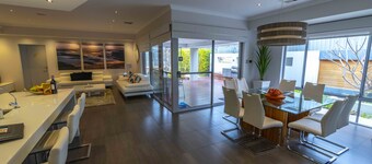 Magnificent Beach Retreat