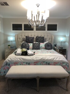 Maison, 4 chambres, 2 salles de bains | 4 chambres, draps en coton égyptien, literie de qualité supérieure