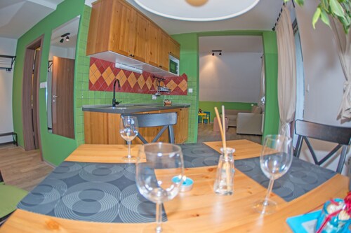 Apartments Helena *** - sovellusnro. 5; vuoristomaisema - kaksi parveketta; confort; moderni