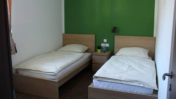 2 bedrooms, free WiFi, bed sheets