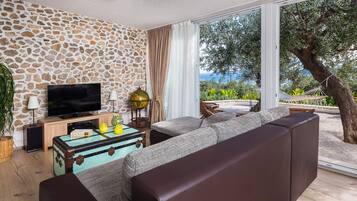 Fernseher, Videospiele, DVD-Player