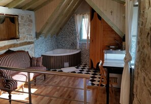 Interior - Vintage Sea View Studio - Apartment (Vis)