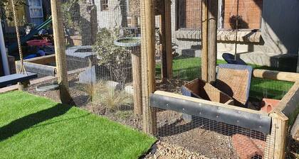 5 x Bedrooms Self Catering 14 Sleeper