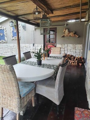 Outdoor dining