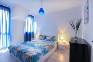 2 sovrum, strykjärn/strykbräda, resesäng och wi-fi