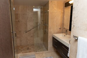 Shower, hair dryer, towels, soap - Pool view, gym 2BR/2BA Condo Steps from Eagle Beach (Eagle Beach)