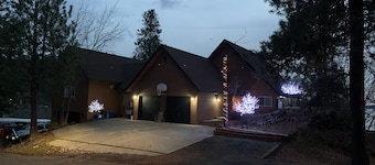 Premier Chalet Home on Beautiful Williams Lake - Consistently #1 in Region.
