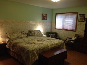 2 室のベッドルーム、アイロン / アイロン台、WiFi、ベッドシーツ