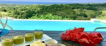 Villa Vertigo, an eagle's eyrie above the ocean.