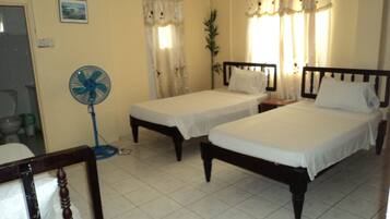 15 多间卧室、熨斗/熨衣板、WiFi、床单