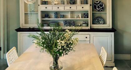 Bright and beautiful 3 bed home. Lots of character and style.