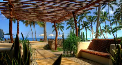 ALISEI - Charming Villa in a Beach Front Residence - Different types available