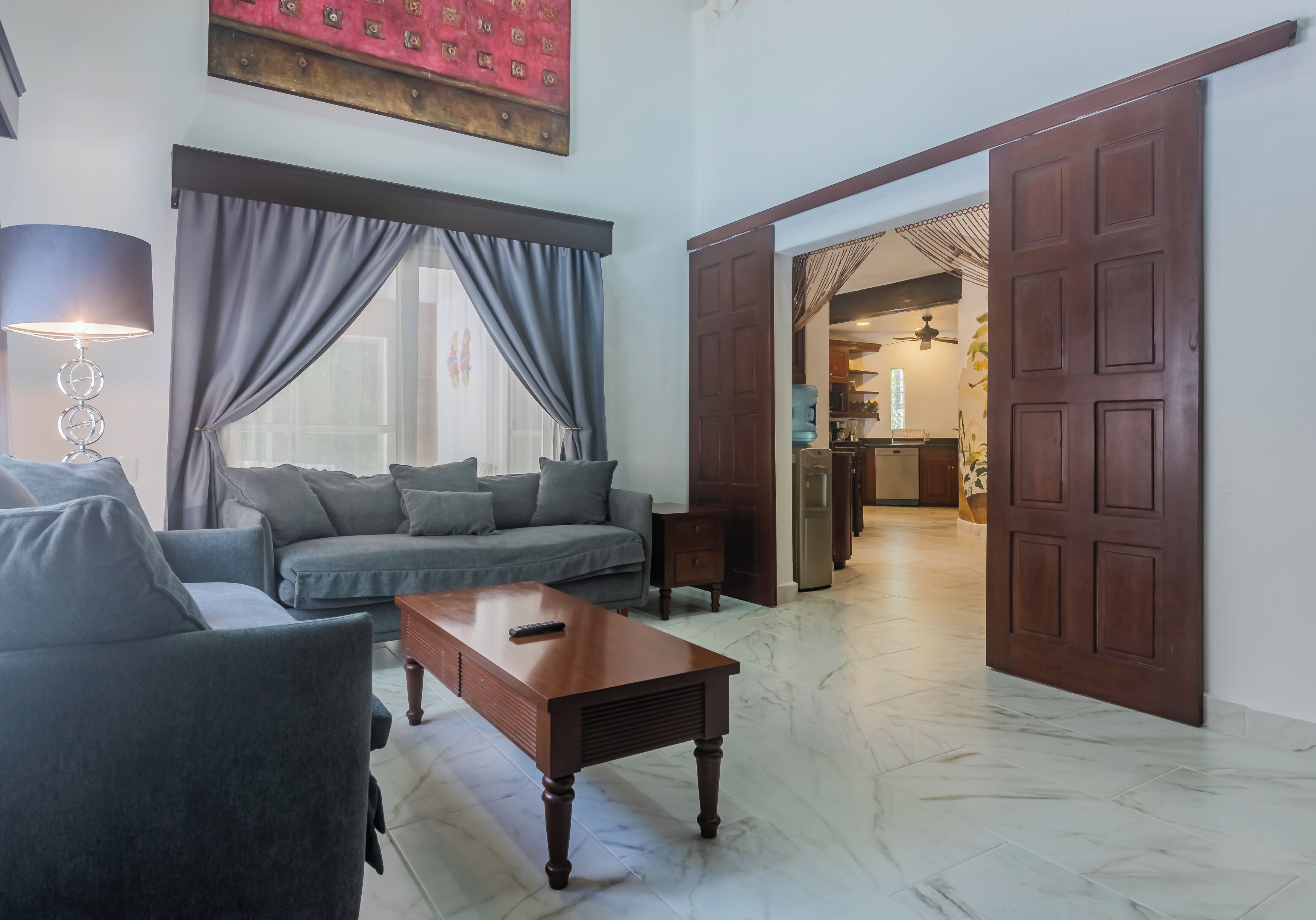 Smart TV, lettore DVD, libri