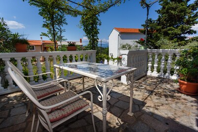 JP2 - studio-apartment for 2 person