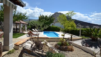 Piscina all'aperto