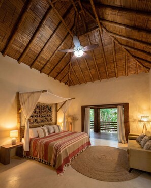 4 bedrooms, in-room safe, iron/ironing board, WiFi