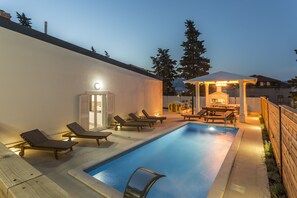 Pool - Villa  Split Pearl 5 Stars for 6 to 8 persons (Split)