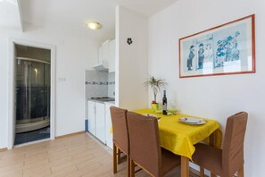 Dining - Charming Sea View Studio (dubrovnik)