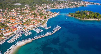 Duplex Apartment mit privatem beheiztem AuĂenpool, 300 meter vom Meer entfernt