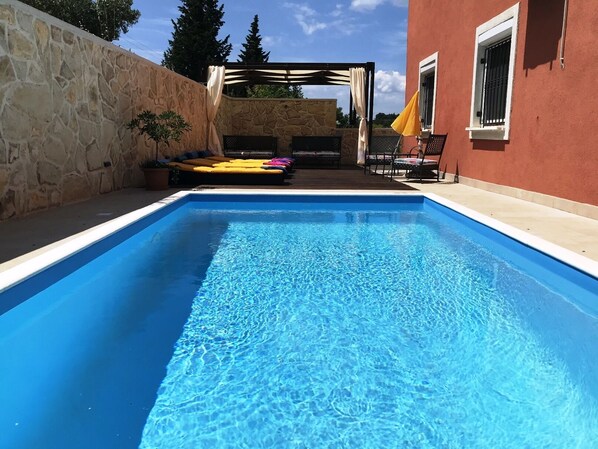 Outdoor pool, a heated pool