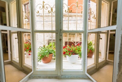 Mia Casa - brand new holiday home - the heart of Old Town  with no access steps