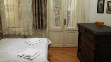 2 Schlafzimmer, Bügeleisen/Bügelbrett, Internetzugang, Bettwäsche