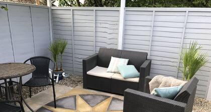 Dippy cottage - a perfect romantic escape, offering private luxury to indulge in