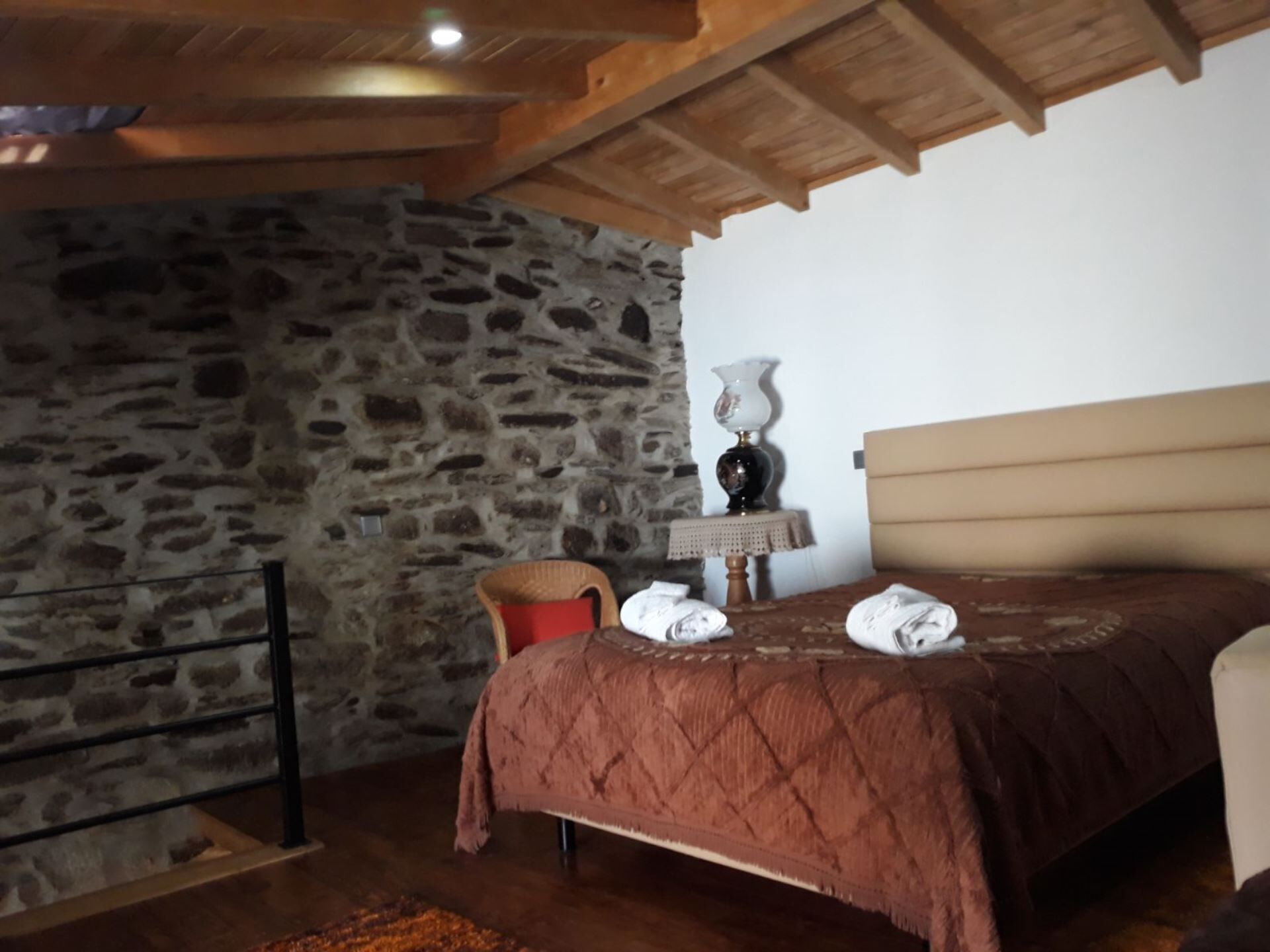 1 chambre, bureau, fer et planche à repasser, Wi-Fi gratuit