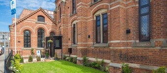 Luxury chapel apartment within Chester city walls.