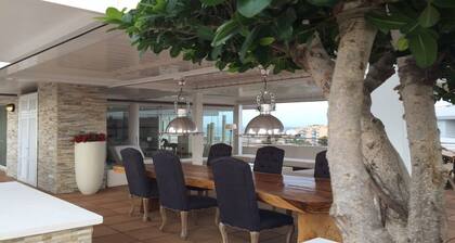 Penthouse super luxury with 1600m terrace. Q sea view at Marina Botafoch