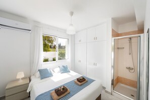 3 多间卧室、熨斗/熨衣板、旅行婴儿床、WiFi