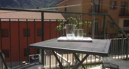 Apartment-House Josephine the Melo-Lake Como