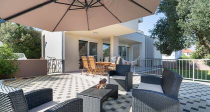 VILLA MATHILDE Modern Family House near to the sea