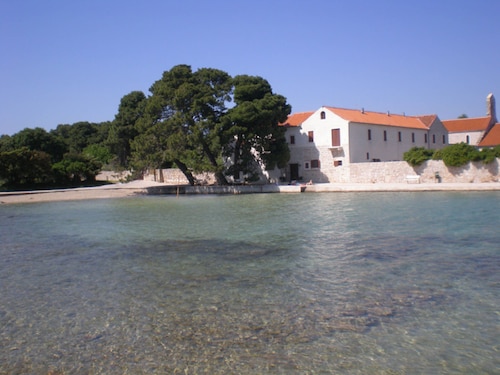 VILLA MATHILDE Modern Family House near to the sea