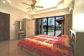 5 chambres, fer et planche à repasser, Wi-Fi gratuit, draps fournis