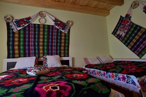 3 chambres, fer et planche à repasser, Wi-Fi gratuit, draps fournis