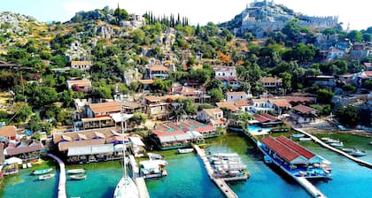 Segelurlaub in einem Beneteau Oceanis 48 am Mittelmeer in Kas,