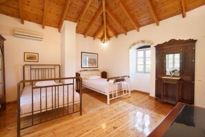 2 Schlafzimmer, Bügeleisen/B ügelbrett, Internetzugang, Bettwäsche