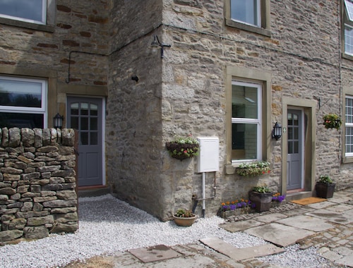 Tucked Away Cottage, Beautiful cottage in central Grassington with parking