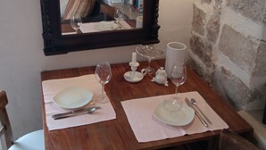 Unclassified image, 4 of 31, button - Ivo Apartment  in Dubrovnik Old Town (Dubrovnik)