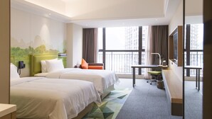 Habitación Deluxe con 2 camas individuales | Escritorio, cortinas opacas, wifi gratis