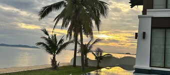 Appartement de luxe avec vue sur la mer et une grande terrasse