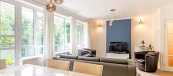 Stunning two bedroom apartment with views over the Dollis Park/Stream.   