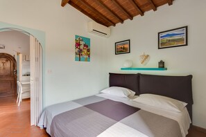 1 bedroom, iron/ironing board, free WiFi, bed sheets - San Giovanni in the heart of Florence (Oltrarno) A / C and Free WIFI (Firenze)