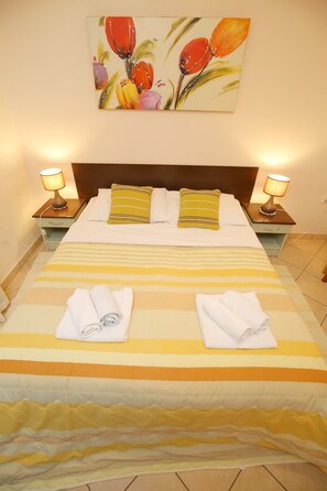 2 Schlafzimmer, WLAN, Bettwäsche