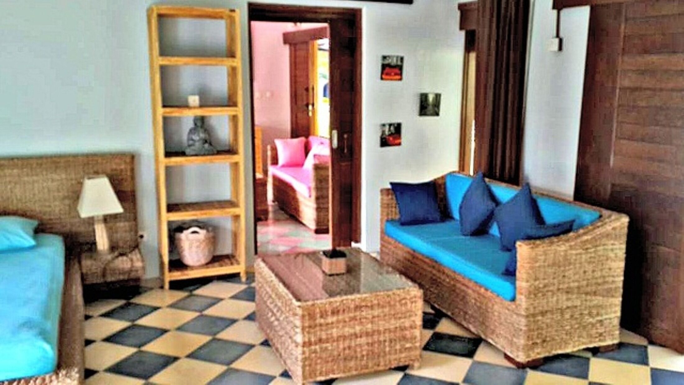 5 makuuhuonetta, Wi-Fi